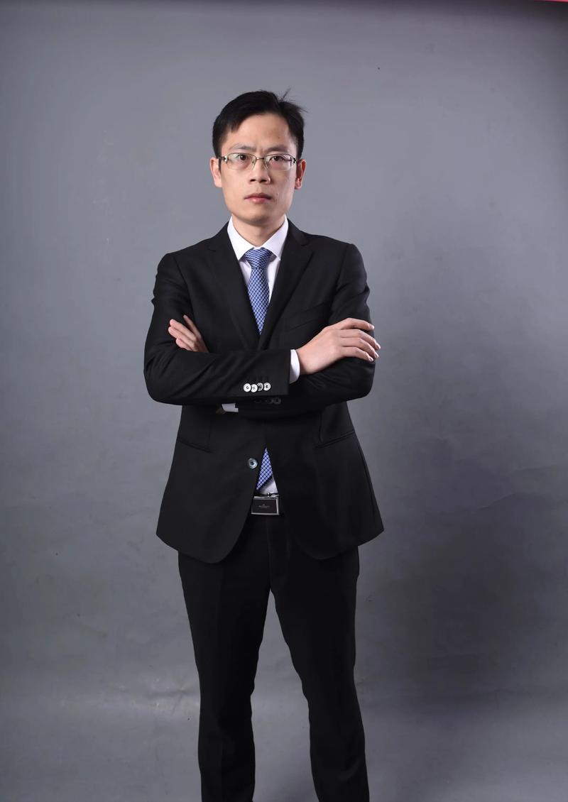 殷艳 剪辑与后期总监